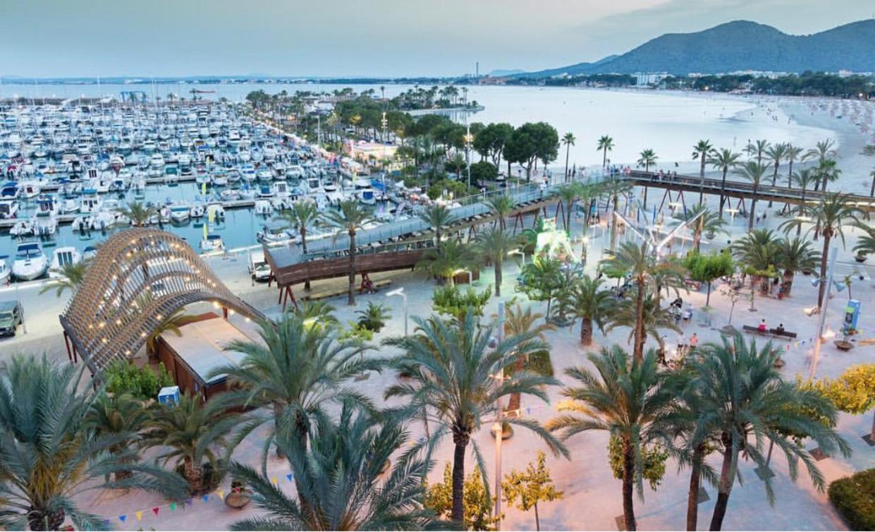 Aquamarina Beach Alcudia  Bagian luar foto